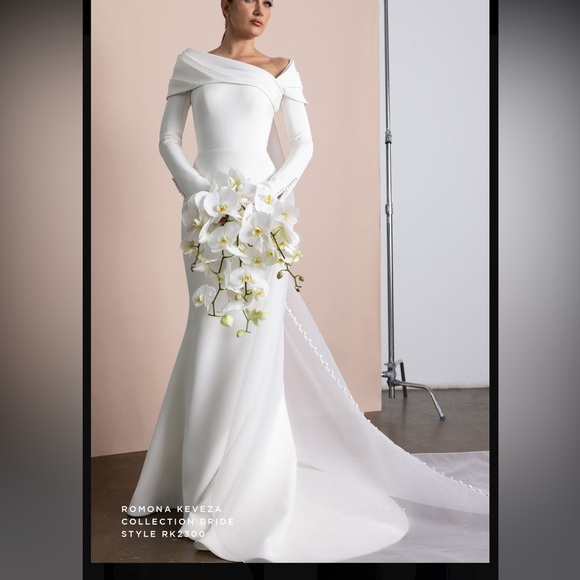 Romona Keveza wedding dress